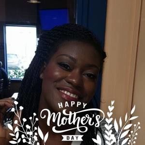 Meet your Posher, Cassandra